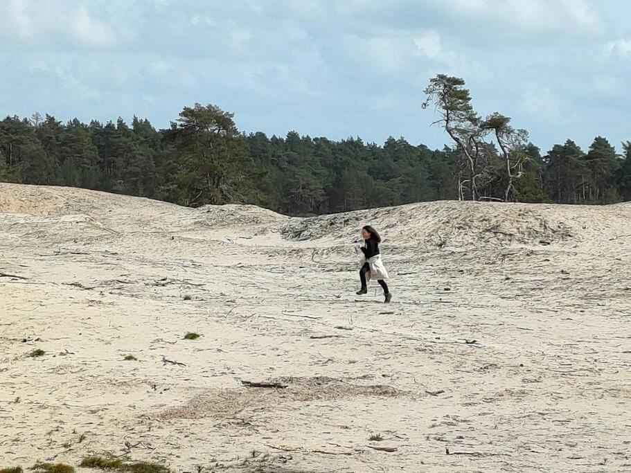 Kindvriendelijke Bungalow In Het Bos Bij Zwemmeer. Vilsteren Eksteriør bilde